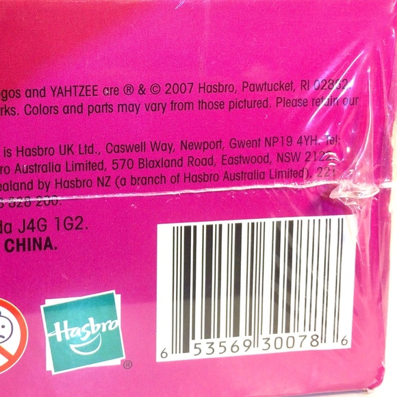 Yahtzee Jr. Disney Princesses Enchanted Tales Edition Board Game - Picture 3 of 3